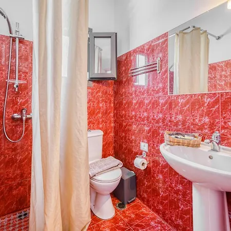 Perdikouli Apartment *