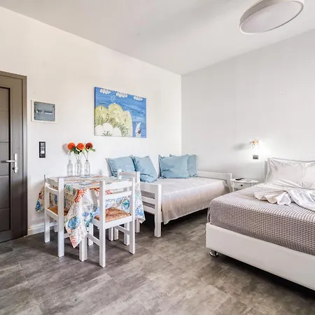 Perdikouli Apartment *